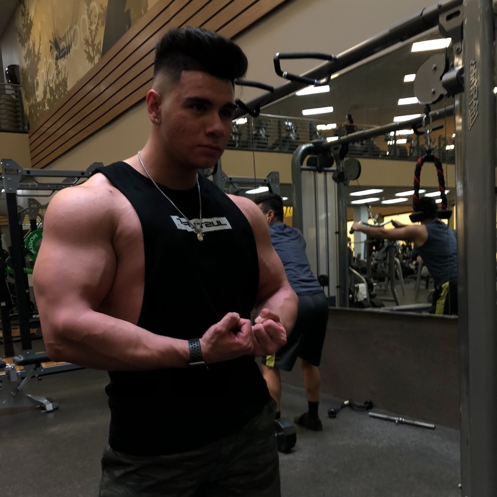 Meet your Posher, Chris